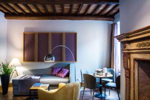 Suite room in Rent In Rome Grand Master Suites