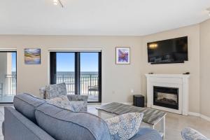 Oceanfront Retreat - Stunning Views & Resort Amenities - Seascape Towers 426 - 4hvězdičkové hotely ve městě New Smyrna Beach