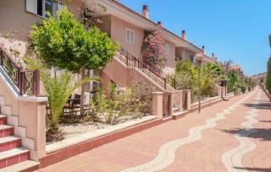 Stunning Home In Gran Alacant With Wifi