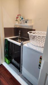 Capel Sands Beachfront Apartment