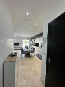 Appartement élégant & traditionnel dans les jardins dasilah