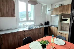 Appartements Cosy Chic au Coeur de Lourdes-Wifi-Parking : photos des chambres