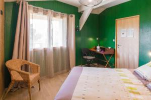 B&B / Chambres d'hotes Homgaia chambres d'hotes : Chambre Double - Vue sur Jardin