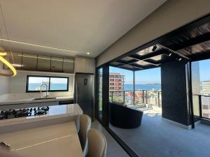 Cobertura com Vista para o Mar a 200m da Praia – Bombas, Bombinhas