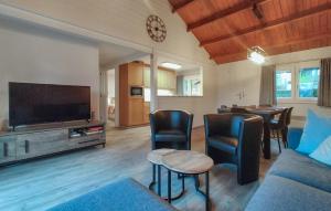 2 Bedroom Gorgeous Home In Rendeux