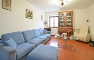 3 Bedroom Gorgeous Home In Camaiore