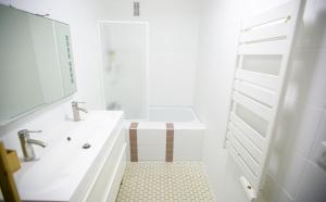Appartements Spacieux & Lumineux Proche de Paris & Versailles : photos des chambres