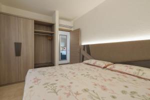 Borgo Punta Tegge il mare la spiaggia il tramonto