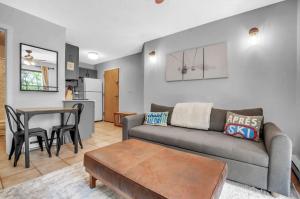 King Bed Patio Scenic Views Pickleball