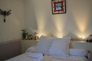 B&B / Chambres d'hotes Couette Et Cafe Creme : photos des chambres