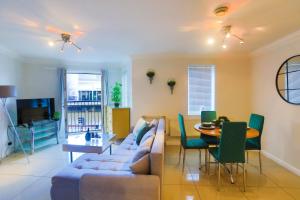 Stadium View, by Cardiff Central, Free Parking