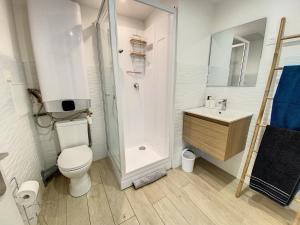 Appartements Saint Michel, T3 centre de Gigean : photos des chambres