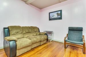 Lake Chabot Getaway about 3 Mi to Water!