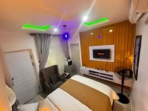 PrimeAxis Hub Apartment - Apata