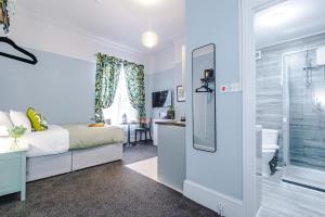 Victoria Park Studio 2 - Town Centre Gem, Free Parking, Netflix & Amazon Prime