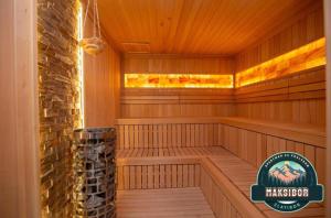 MAKSIBOR Apartman wellness & spa