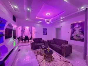 PrimeAxis Hub Apartment - Oke Ogun