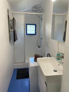 Rustico Amorini by Fewotessin