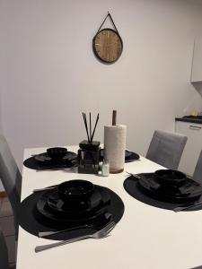 Appartement de Luxe Entièrement Rénové - Proche Aéroport de Bruxelles, Quartier Chic