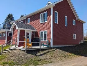 Springhouse Seaside Retreat 2-Bedroom on the Bay - Ґандер