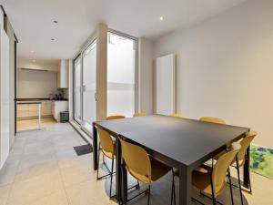 Apartment in Blankenberge near Sea Dyke