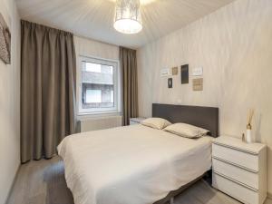 Flat in Blankenberge by Marina and Beach