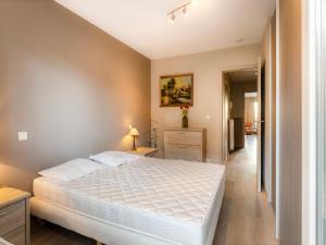 Apartment in Blankenberge with Marina View