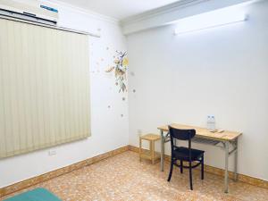 May house 3 Phung Khoang