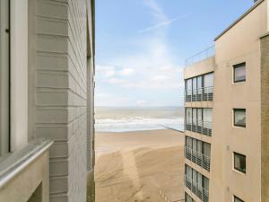 Apartment in Blankenberge near Seafront