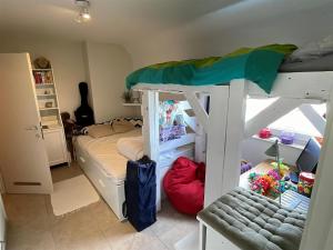 Apartment Nieuwpoort near Marina