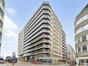 Studio in Blankenberge with Stunning Sea View