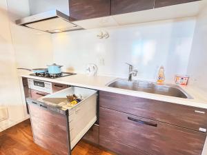 Ikebukuro area, Close to Shinjuku, three layer house, Viewing terrace, 6 min walk to subway stn, 近池袋新宿 全新三层别墅有露台 地铁站步行6分 直达新宿 东京塔 哈利波特主题乐园 公交站步行3分 最大7人