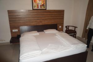 HoTEL CENTER POINT