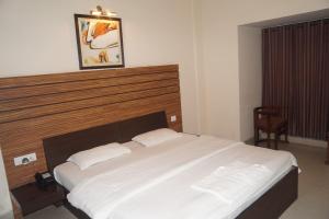 HoTEL CENTER POINT