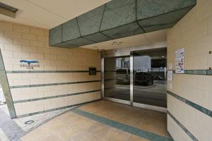 Serenite Nippombashi 705 セレニテ日本橋 705