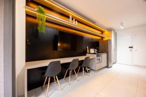 Easy Star - Charmoso studio ao lado da Estação Moema - LD01I