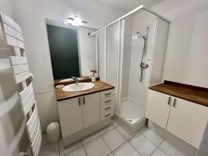 Appartement 2P - 42 m² - WiFi - Vue sur la mer - FR-1-479-196