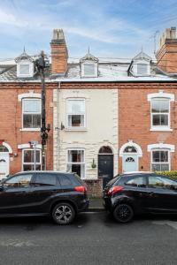 Lowell Street - Cosy 2 Bedroom Home in Worcester!