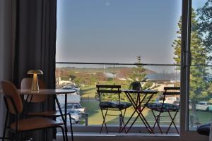 Dee Why Beach - Surfrider Studio 22