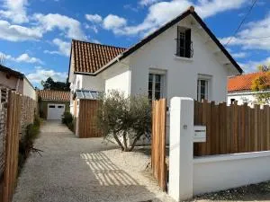 Charmante maison rénovée à Boyardville, jardin privé et studio indépendant - FR-1-778-34 - Boyardville