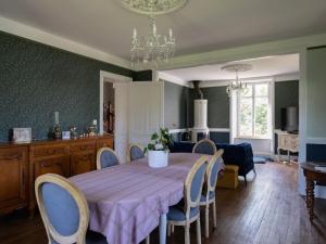 B&B / Chambres d'hotes Chambre apaisante avec sauna et petit-dejeuner inclus - FR-1-589-714 : photos des chambres