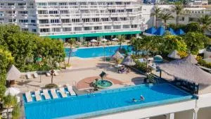 Andaman Beach Suites Hotel, Patong Phuket - Ban Dong Kham