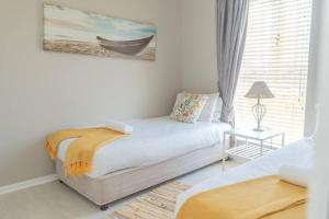 Dolphin Nook Getaway