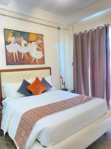 Red Angel Hotel by Our story