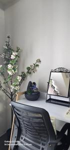 Relaxing Chic Hotel Like with Manila Bay view