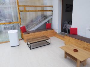 Appartements Grand T4 Terrasse proche sanctuaire : photos des chambres