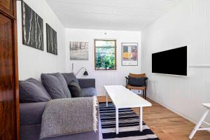 Beautiful Summer House Near Forest And Beach