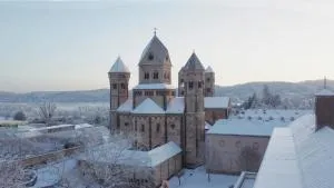 Gastflügel der Abtei Maria Laach - Weibern
