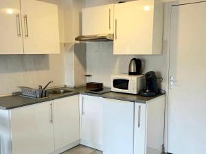 Appartements L-Atelier-T2 proche du centre-Wifi-Parking : photos des chambres