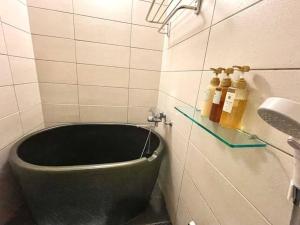 Healing Kuromon 102 癒し黒門本館 102